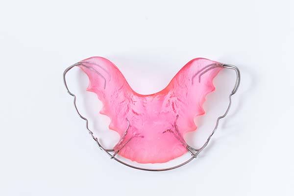 Fixed Vs Removable Retainers